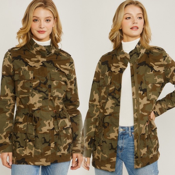 Camouflage utility jacket with button up and zip front - Picture 4 of 14